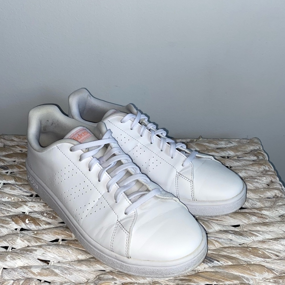 Women's Adidas Size 10 White Sneakers